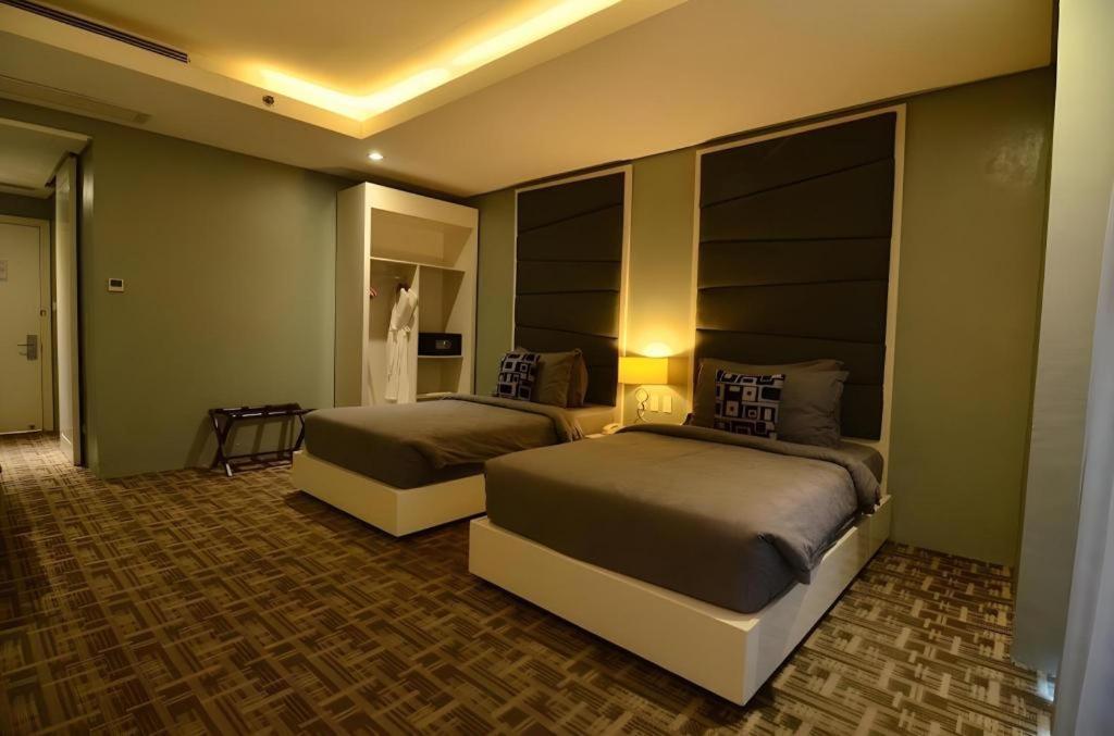 The Oriental Hotel Legazpi Eksteriør billede